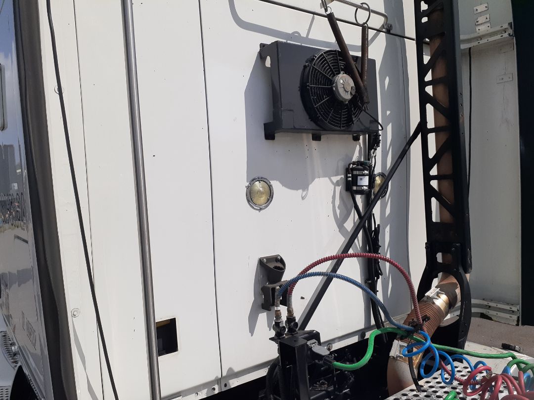 2013 KENWORTH T 700 - Image 7